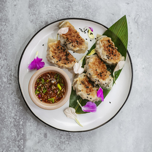 TAKO YAKI Sushi Bar