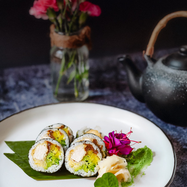 TAKO YAKI Sushi Bar