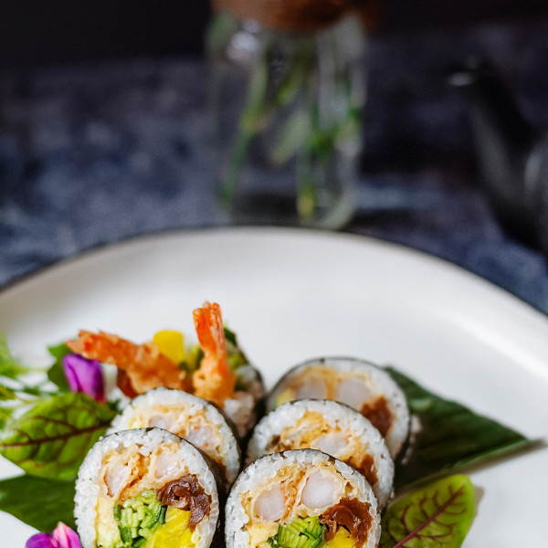 TAKO YAKI Sushi Bar