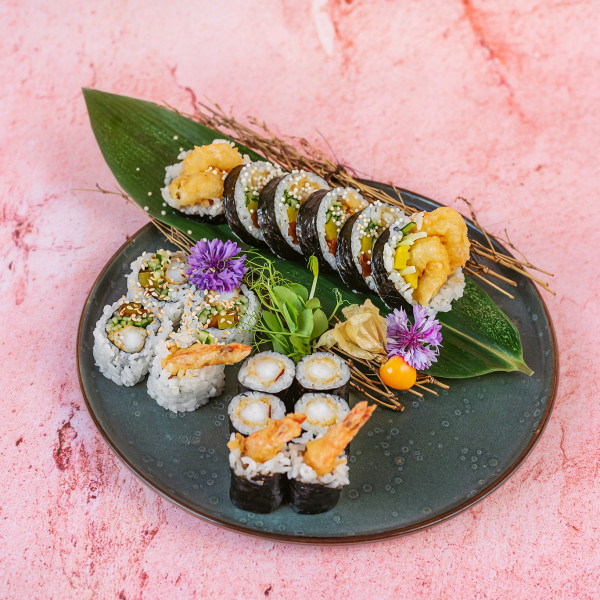 TAKO YAKI Sushi Bar